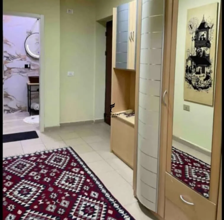 Tirane, jepet me qera apartament 2+1 Kati 3, 90 m² 550 € (QENDER)