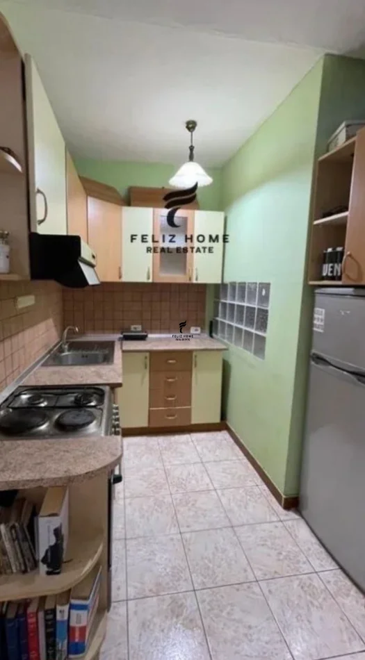 Tirane, jepet me qera apartament 1+1 Kati 3, 55 m² 550 € (MYSLYM SHYRI)