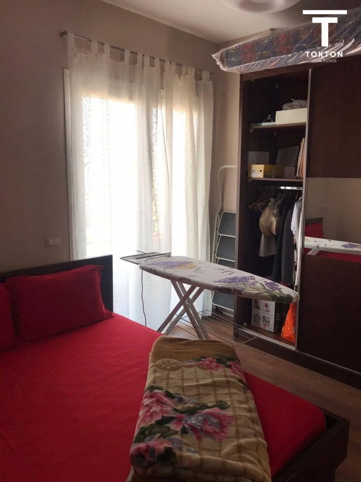 Tirane, shitet apartament 2+1+Ballkon Kati 3, 105 m² 100.000 € (Selite) TT 1075