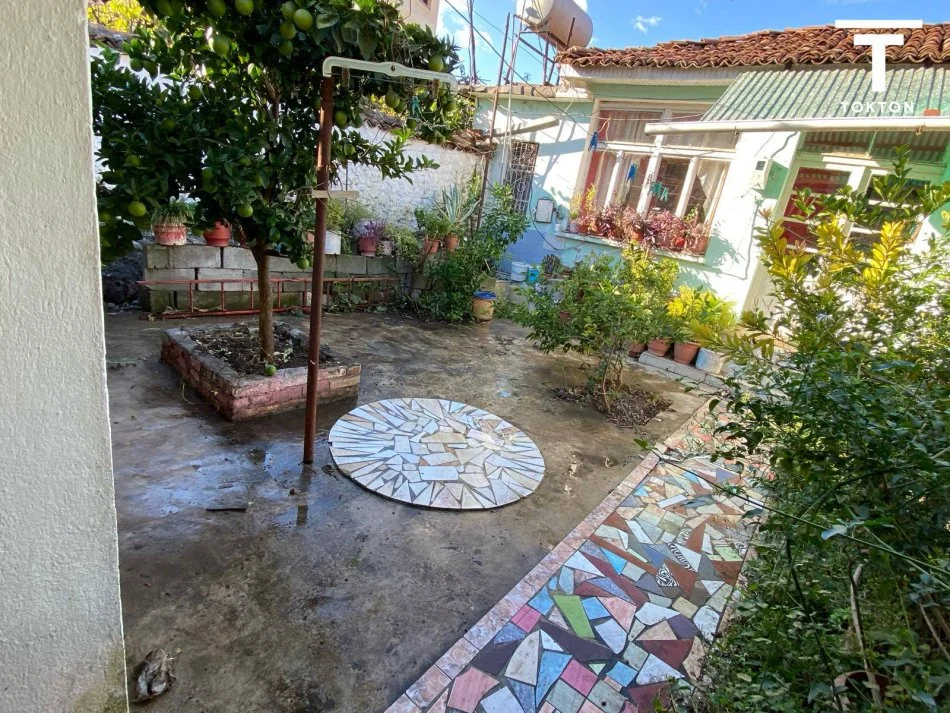 Elbasan, shitet shtepi 2+1 Kati 0, 112 m² 90.000 € (Elbasan)