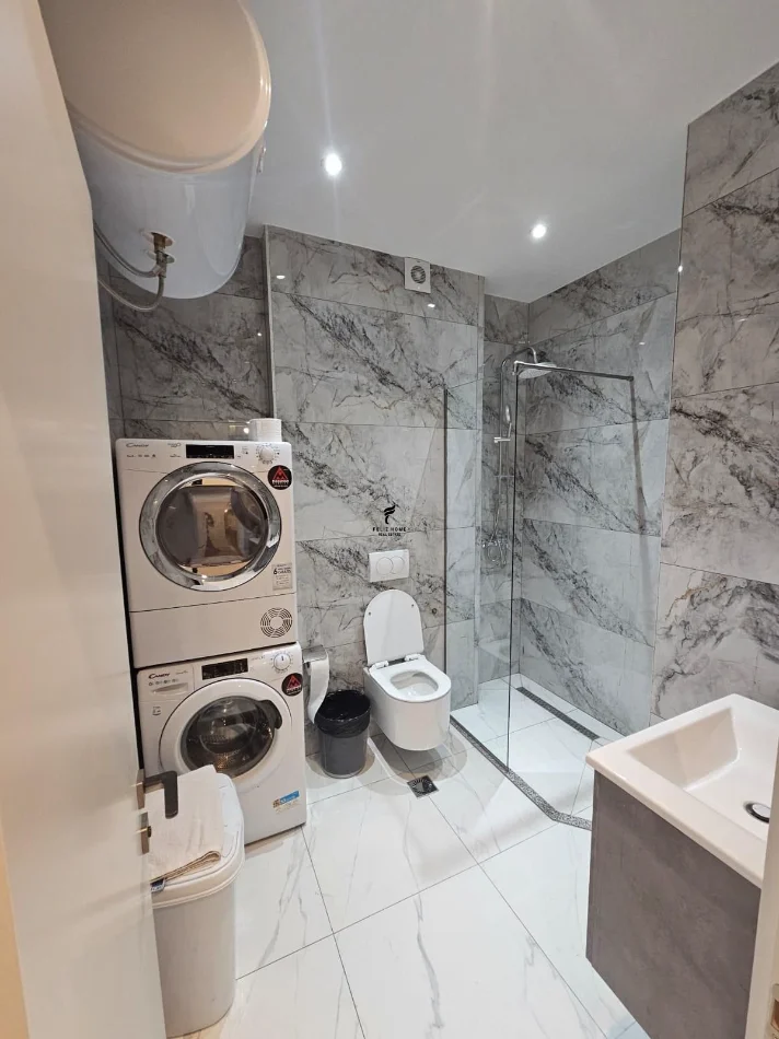 Tirane, shitet apartament 2+1 Kati 3, 84 m² 235.000 € (ZOGU I ZI)