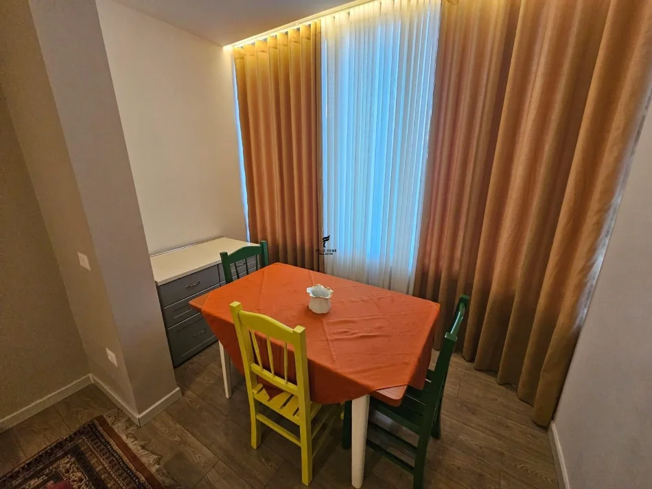Tirane, shitet apartament 2+1 Kati 3, 84 m² 235.000 € (ZOGU I ZI)