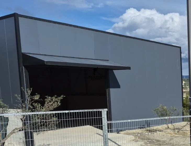 Shqiperi, jepet me qera magazine Kati 0, 250 m² 12.000 € (PRUSH)