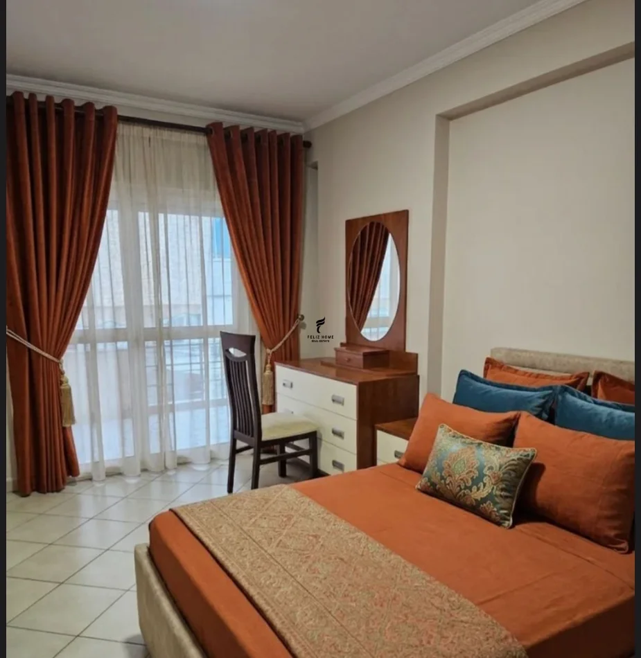 Tirane, jepet me qera apartament 1+1 Kati 4, 70 m² 500 € (KODRA E DIELLIT)