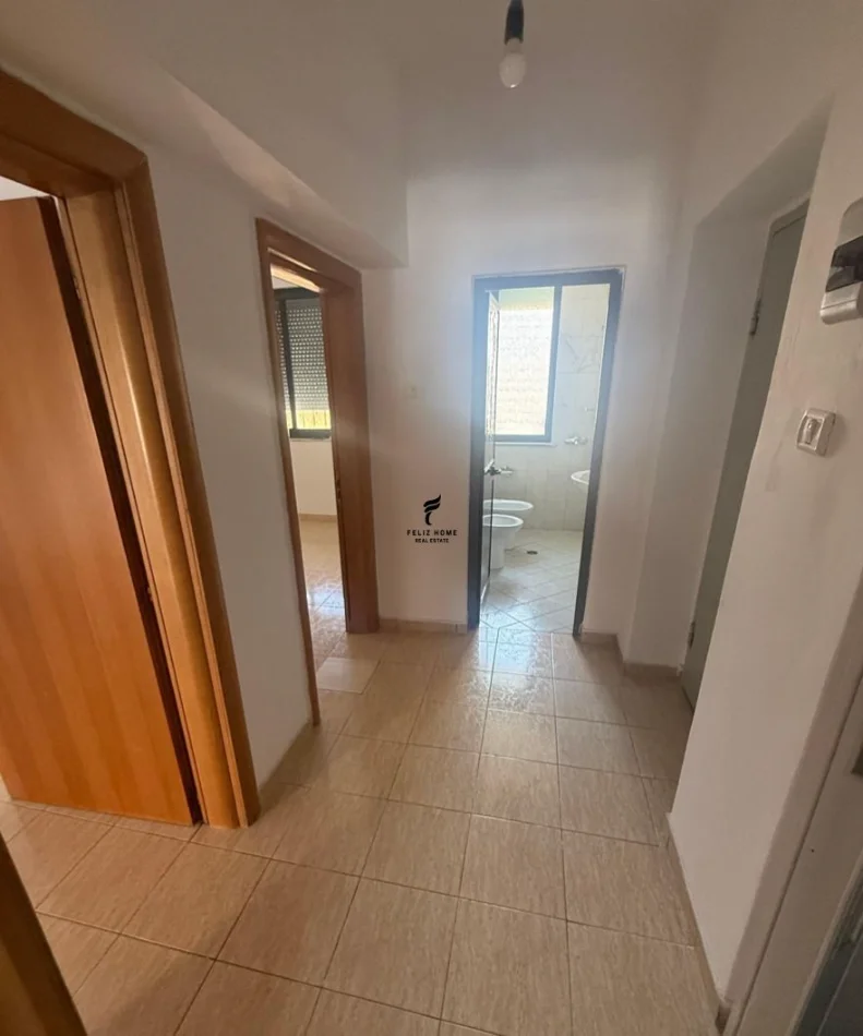 Tirane, shitet apartament 2+1 Kati 1, 70 m² 167.000 € (BRRYLI)
