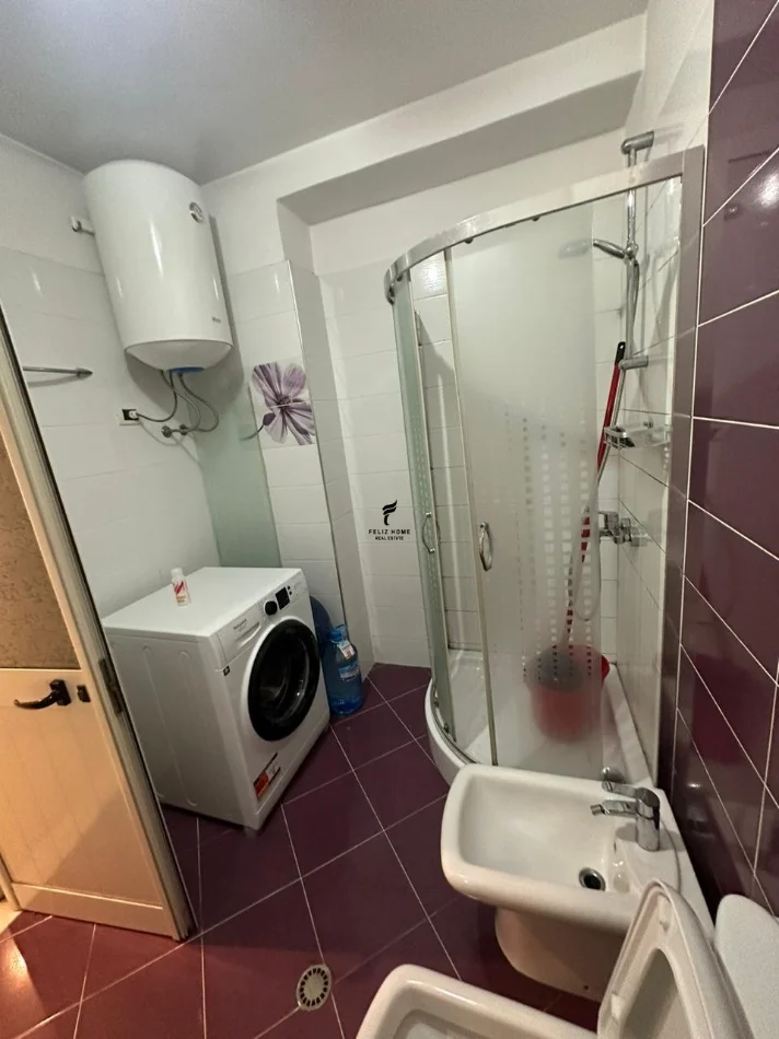 Tirane, jepet me qera apartament 1+1 Kati 5, 76 m² 420 € (ASTIR)