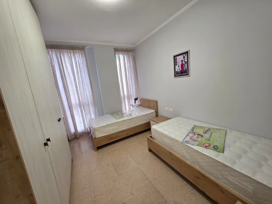 Tirane, jepet me qera apartament 2+1 Kati 1, 122 m² 950 € (STACIONI TRENIT)