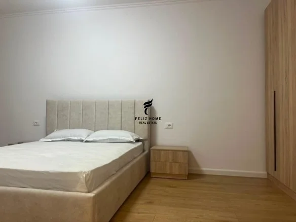Tirane, jepet me qera apartament 1+1+Ballkon Kati 3, 70 m² 500 € (ASTIR)