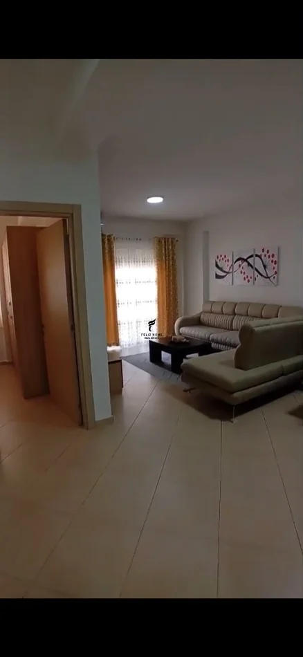 Tirane, jepet me qera apartament 2+1 Kati 3, 100 m² 550 € (RRUGA E KAVAJES)