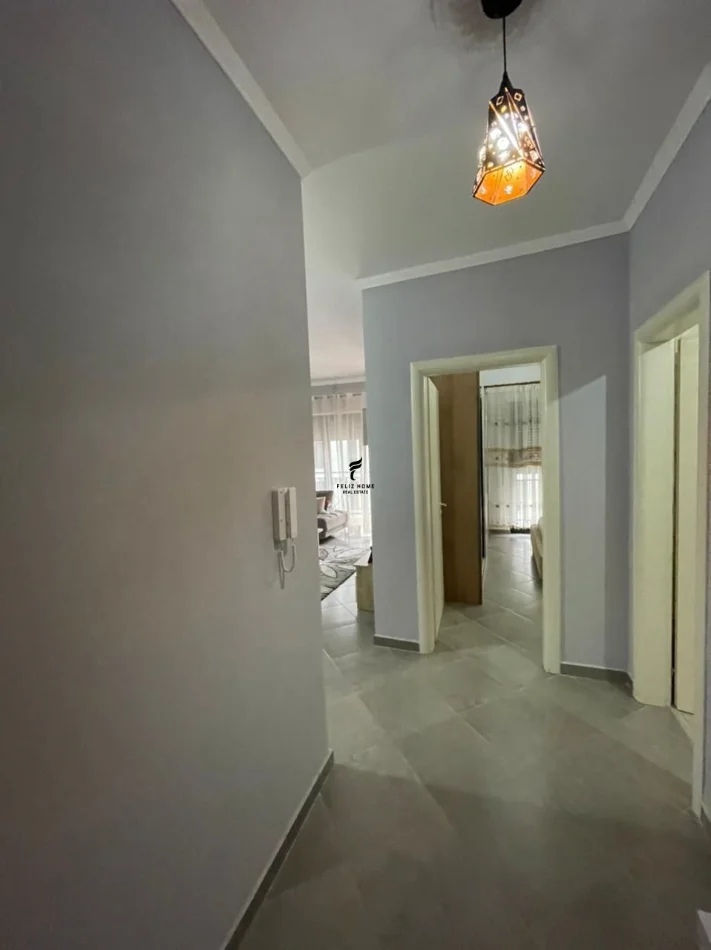 Tirane, jepet me qera apartament 1+1 Kati 3, 78 m² 500 € (ASTIR)