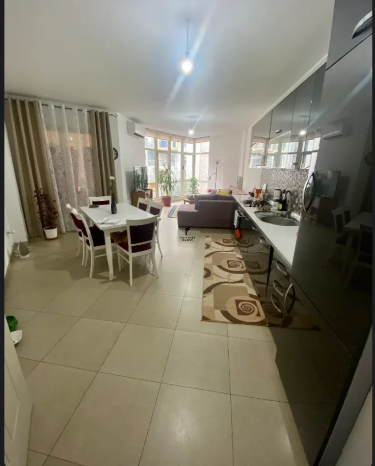 Tirane, shitet apartament 2+1 Kati 3, 116 m² 163.000 € (YZBERISHT)