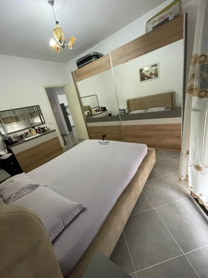 Tirane, jepet me qera apartament 1+1 Kati 3, 78 m² 500 € (ASTIR)