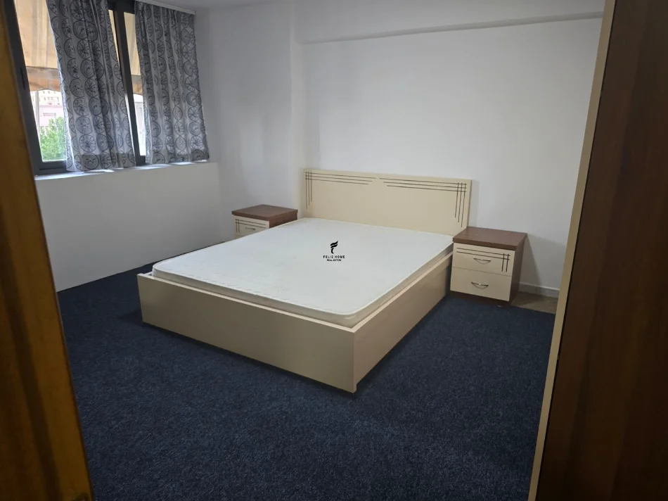 Tirane, jepet me qera apartament 2+1 Kati 4, 80 m² 650 € (9 KATESHET)