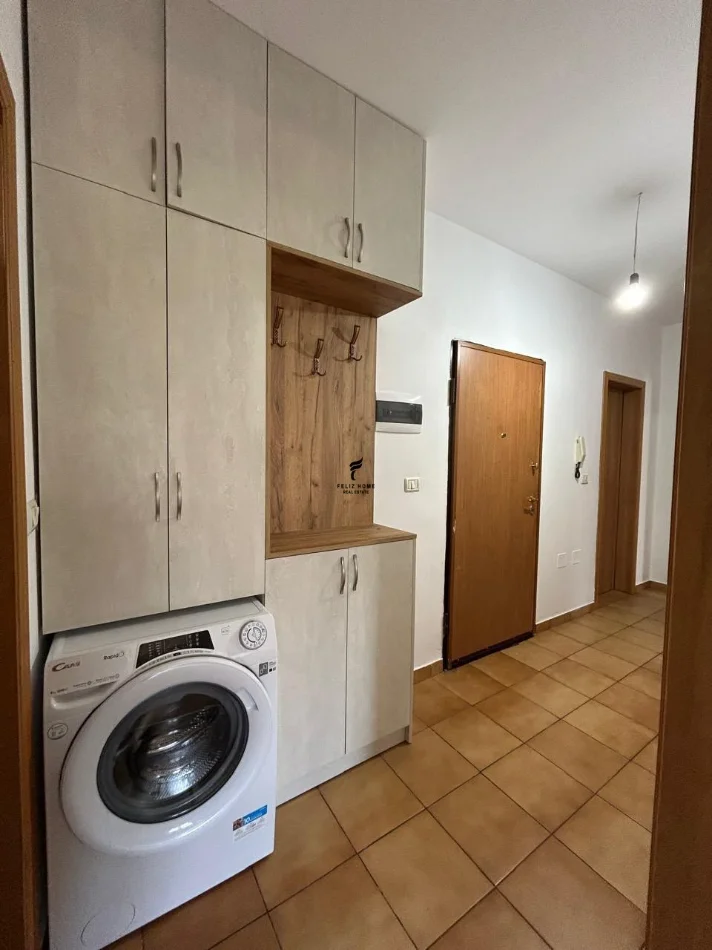 Tirane, jepet me qera apartament 2+1 Kati 2, 100 m² 600 € (RRUGA E ELBASANIT)