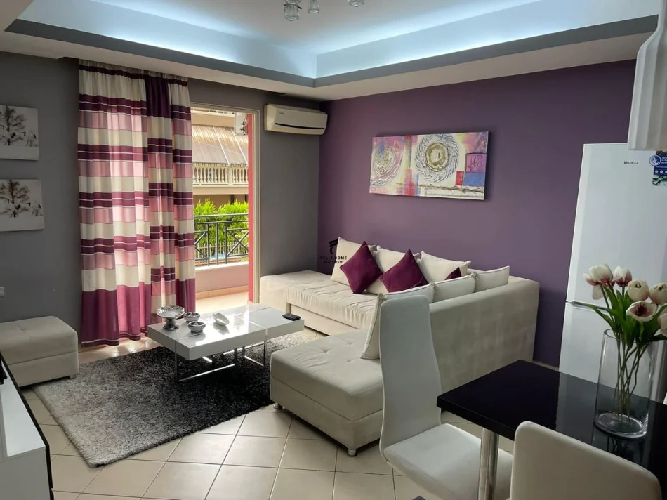 Tirane, jepet me qera apartament 1+1 Kati 2, 65 m² 500 € (KOMUNA E PARISIT)