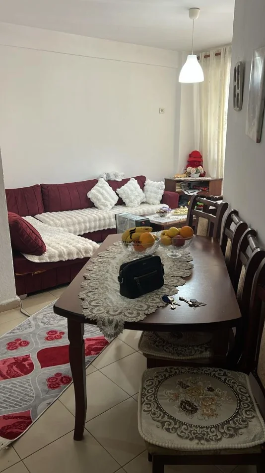 Tirane, shitet apartament 1+1 Kati 5, 77 m² 108.000 € (ASTIR)