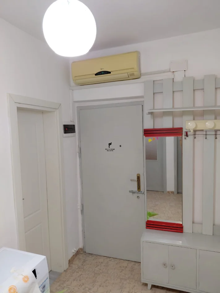 Tirane, jepet me qera apartament 2+1 Kati 3, 71 m² 500 € (ALI DEMI)