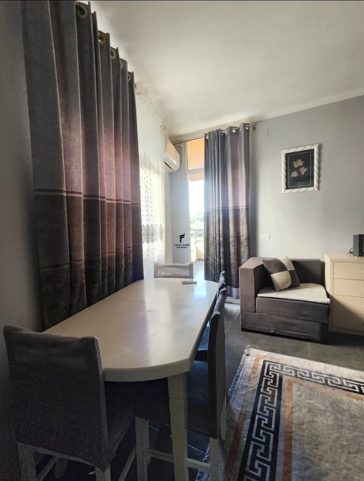 Tirane, jepet me qera apartament 1+1 Kati 3, 70 m² 450 € (ASTIR)