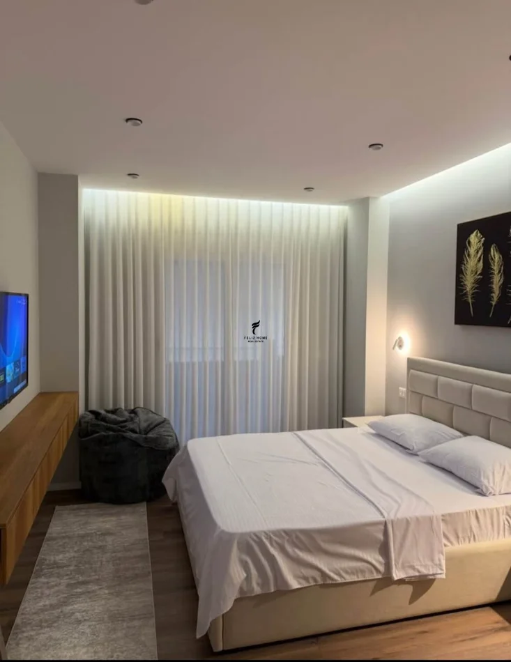 Tirane, jepet me qera apartament 1+1 Kati 5, 70 m² 550 € (ASTIR)