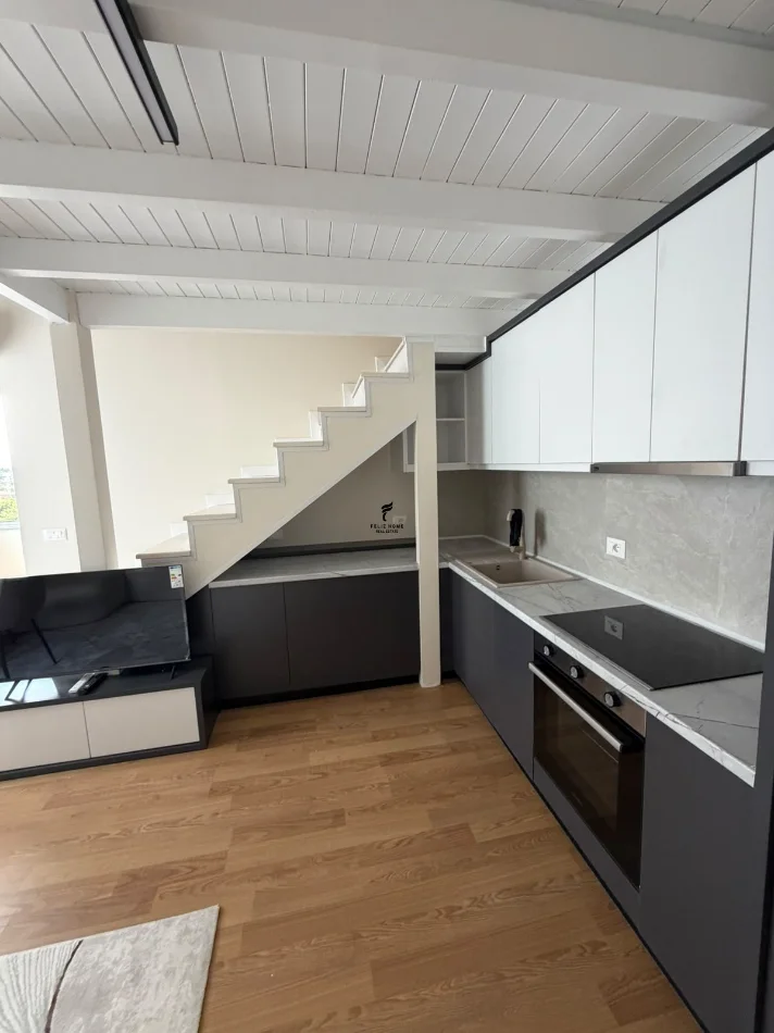 Tirane, shitet apartament 1+1 Kati 10, 39 m² 136.000 € (MYSLYM SHYRI)
