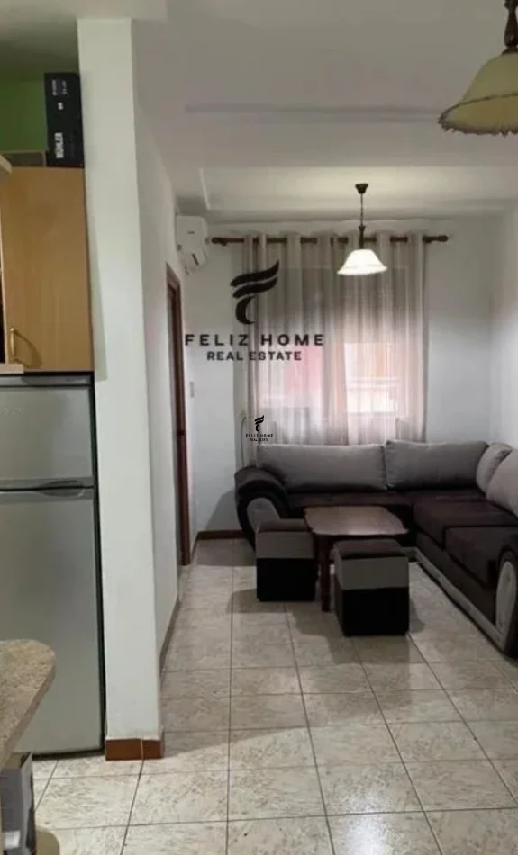 Tirane, jepet me qera apartament 1+1 Kati 3, 55 m² 550 € (MYSLYM SHYRI)