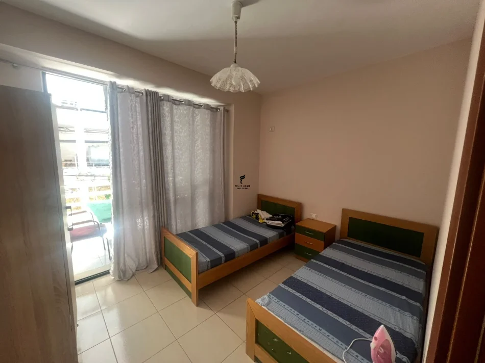 Tirane, jepet me qera apartament 2+1 Kati 3, 70 m² 500 € (KODRA E DIELLIT)