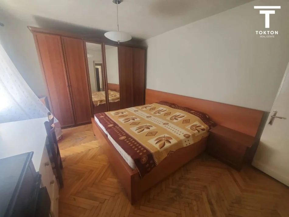Tirane, jepet me qera apartament 3+1 Kati 5, 96 m² 550 € (Dibres, Kompleksi Halili)