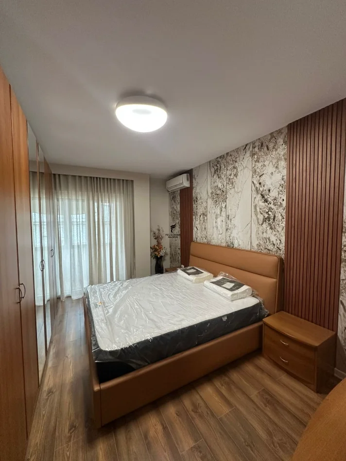 Tirane, jepet me qera apartament 2+1 Kati 2, 110 m² 900 € (MINE PEZA)