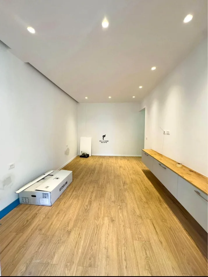 Tirane, shitet apartament 2+1 Kati 5, 90 m² 143.000 € (FRESKU)