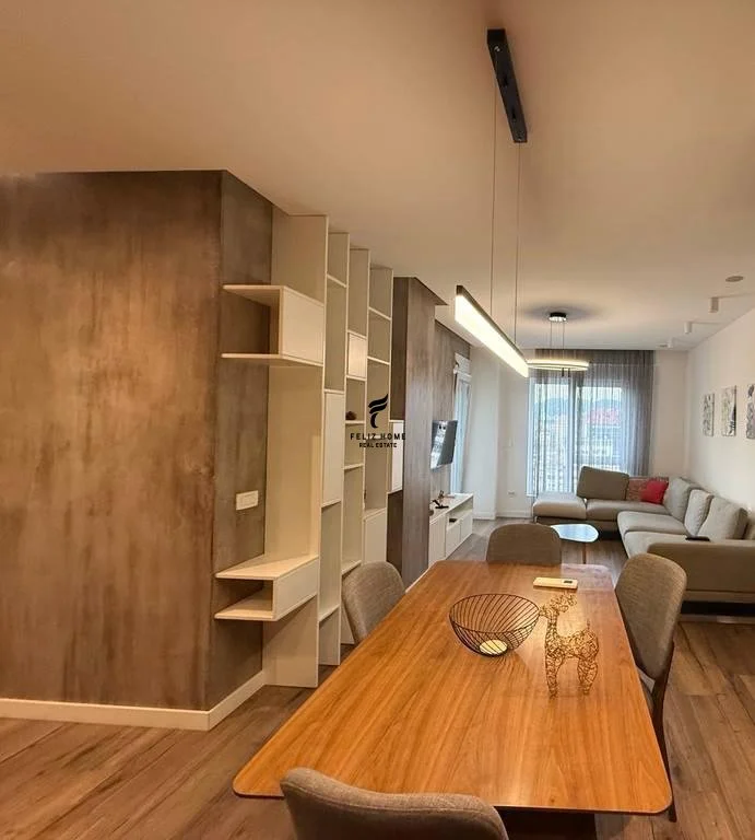 Tirane, jepet me qera apartament 2+1 Kati 11, 91 m² 880 € (21 DHJETORI)