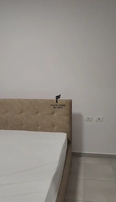 Tirane, jepet me qera apartament 2+1 Kati 5, 87 m² 600 € (YZBERISHT)