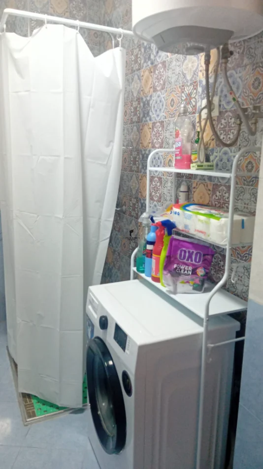 Tirane, jepet me qera apartament 1+1 Kati 4, 70 m² 600 € (RRUGA ELBASANIT)