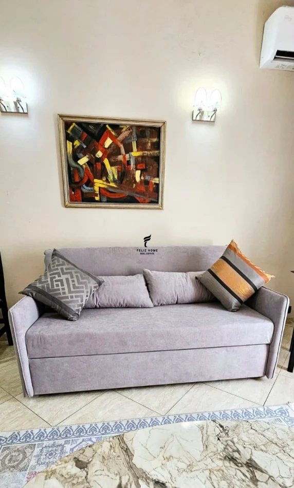 Tirane, jepet me qera apartament 1+1 Kati 4, 70 m² 600 € (RRUGA E KAVAJES)