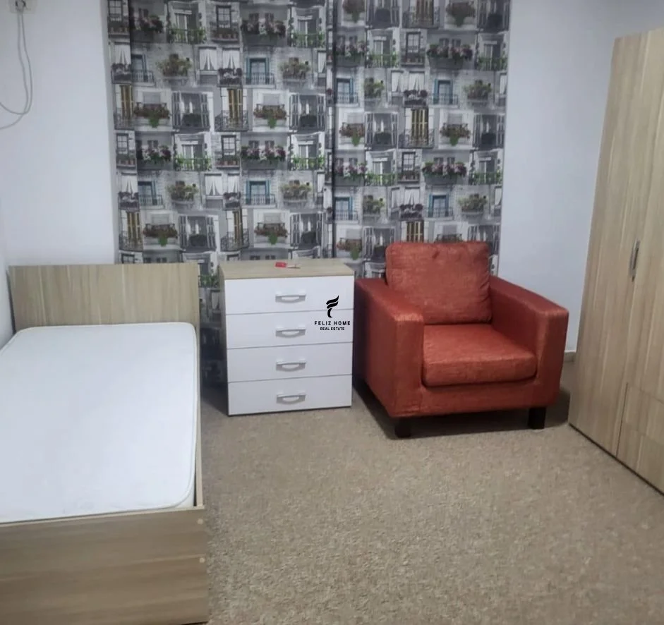 Tirane, jepet me qera apartament 2+1 Kati 4, 90 m² 600 € (9 KATESHET)
