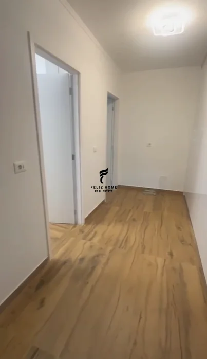Tirane, shitet apartament 1+1 Kati 4, 73 m² 110.070 € (5 MAJI)