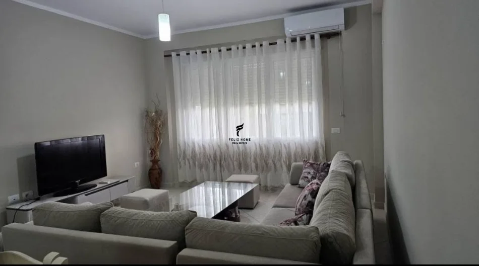 Tirane, jepet me qera apartament 2+1 Kati 1, 85 m² 650 € (KOPSHTI ZOOLOGJIK)