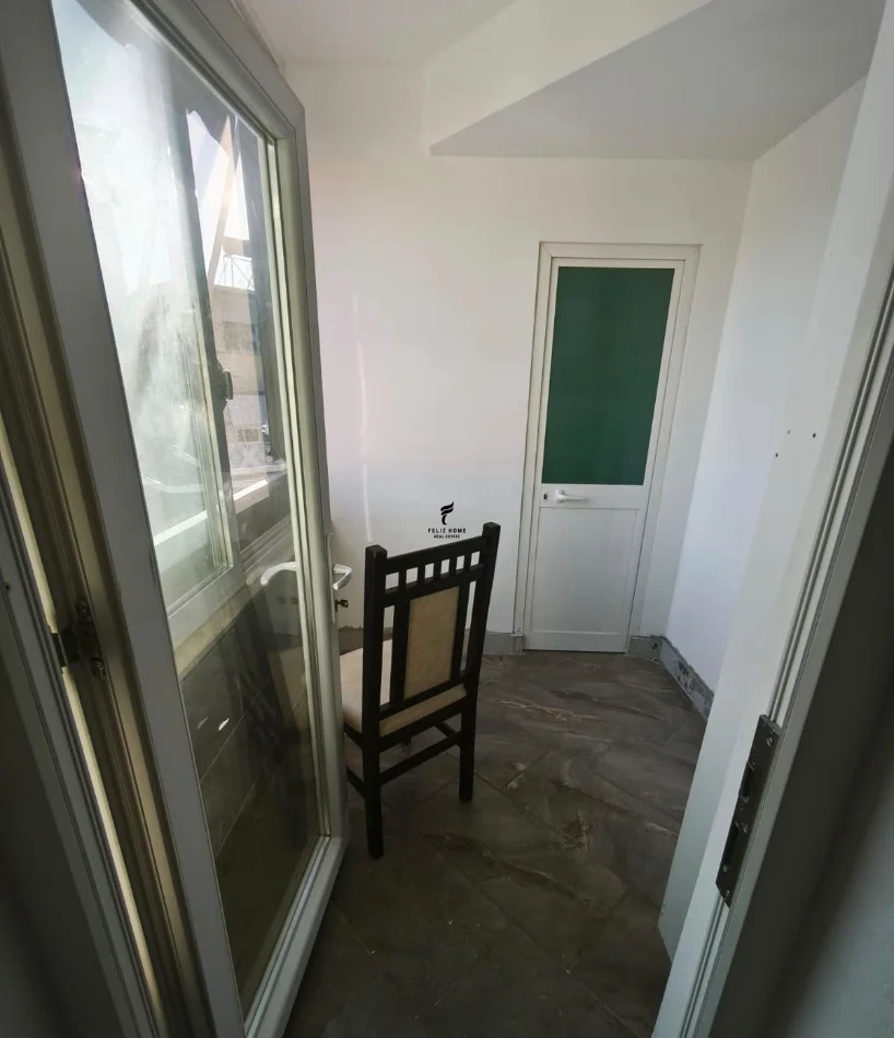 Tirane, jepet me qera apartament 2+1 Kati 5, 93 m² 700 € (VASIL SHANTO)
