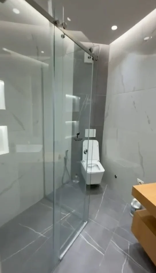 Tirane, jepet me qera apartament 1+1 Kati 9, 75 m² 600 € (ASTIR)