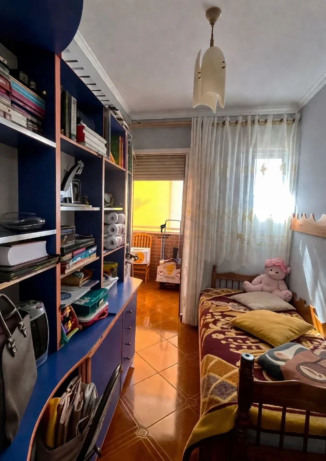 Tirane, shitet apartament 2+1 Kati 7, 74 m² 230.000 € (KOMUNA E PARISIT)