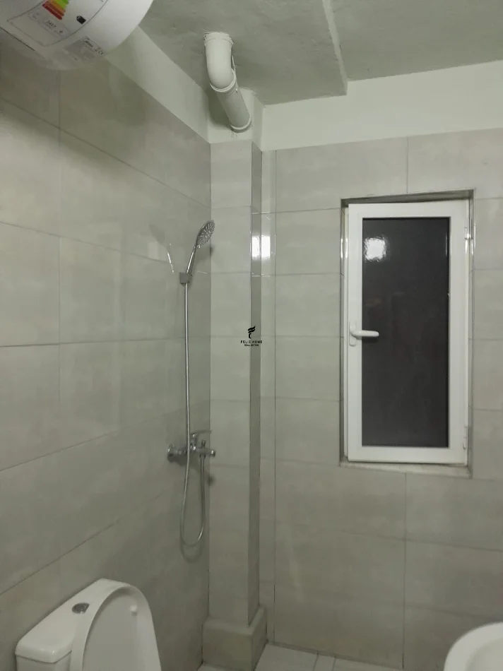Tirane, jepet me qera apartament 1+1 Kati 5, 70 m² 400 € (RRUGA BARDHYL)