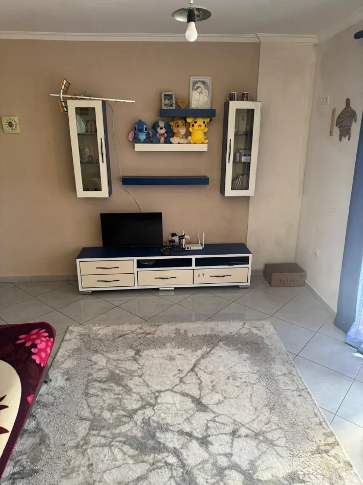Tirane, jepet me qera apartament 2+1 Kati 2, 110 m² 500 € (ASTIR)