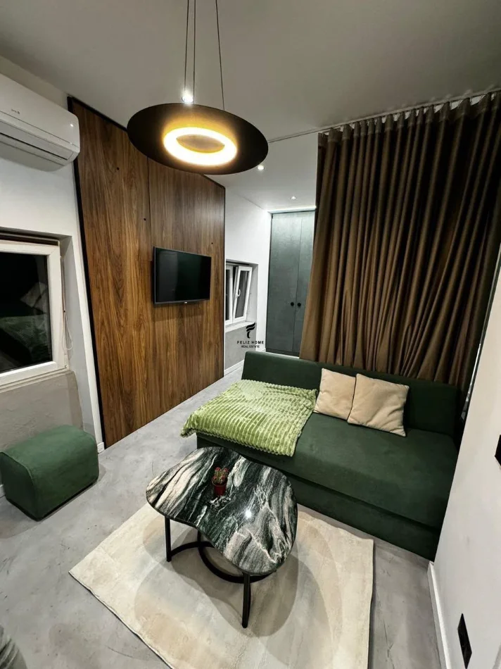 Tirane, jepet me qera garsonier Kati 5, 40 m² 580 € (SHALLVARET)