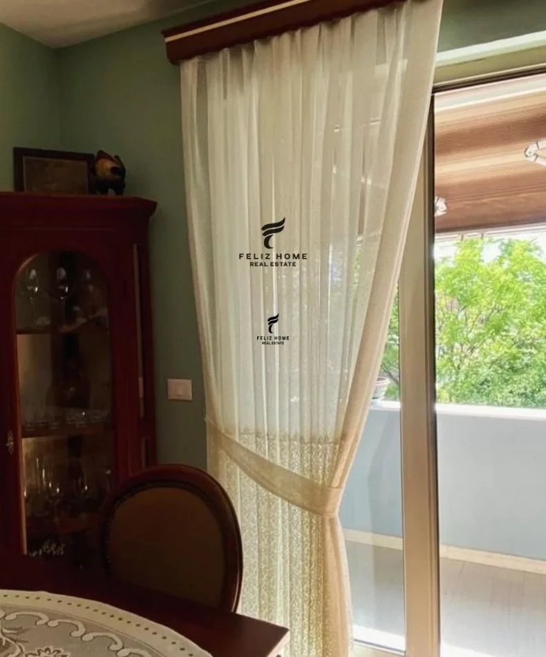 Tirane, jepet me qera apartament 2+1 Kati 4, 80 m² 800 € (RRUGA E KAVAJES)