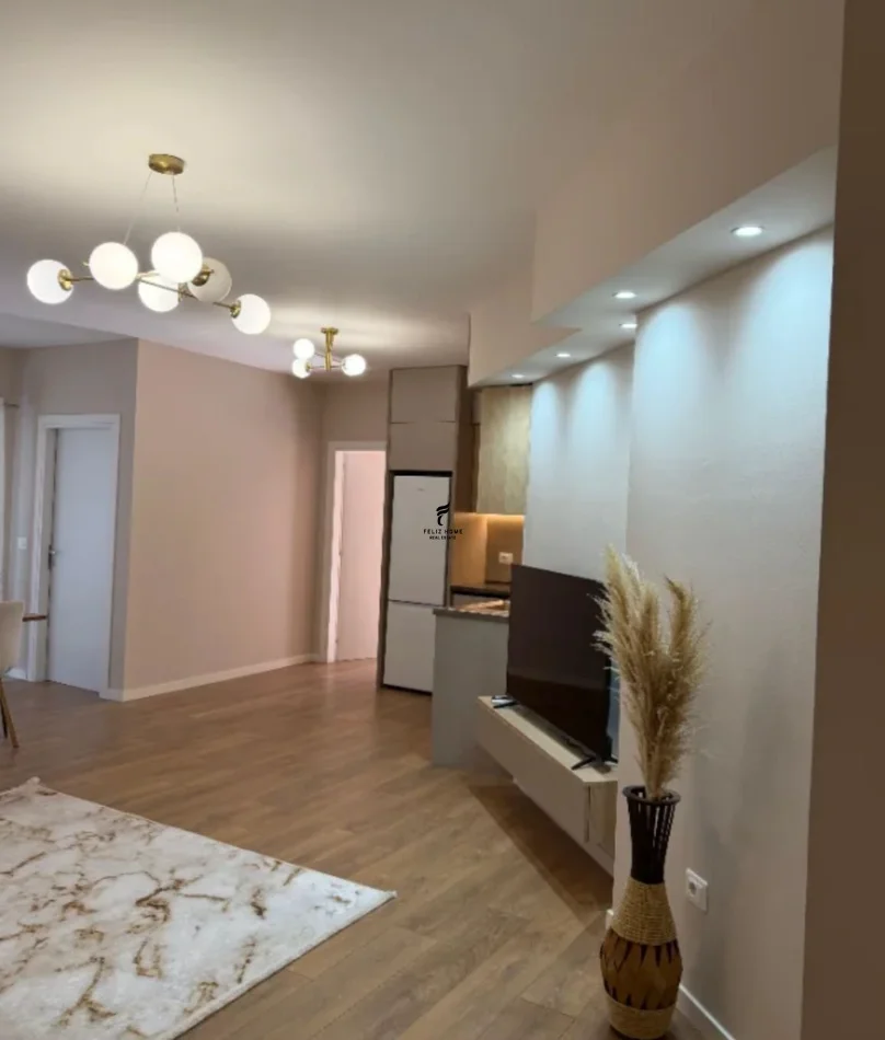 Tirane, jepet me qera apartament 2+1 Kati 3, 77 m² 600 € (YZBERISHT)