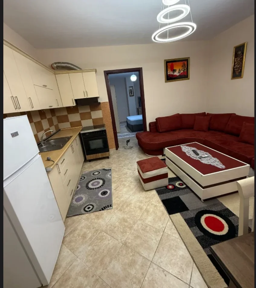 Tirane, jepet me qera apartament 2+1 Kati 7, 100 m² 450 € (ASTIR)