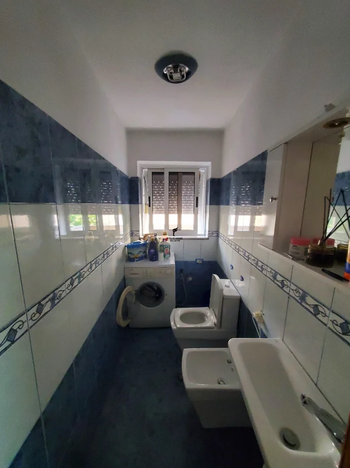 Tirane, shitet apartament 3+1 Kati 2, 110 m² 225.000 € (21 DHJETORI)