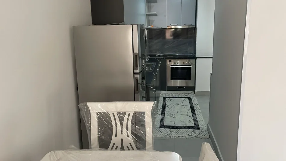 Tirane, jepet me qera apartament 2+1 Kati 1, 100 m² 600 € (5 MAJI)