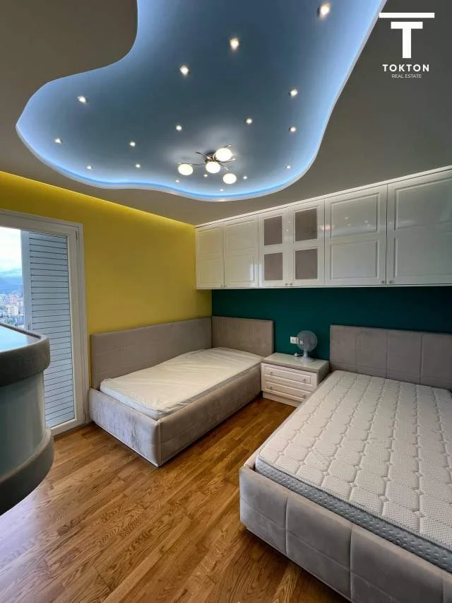 Tirane, shitet apartament 2+1+BLK Kati 3, 116 m² 265.000 Euro (KOPSHTI BOTANIK)