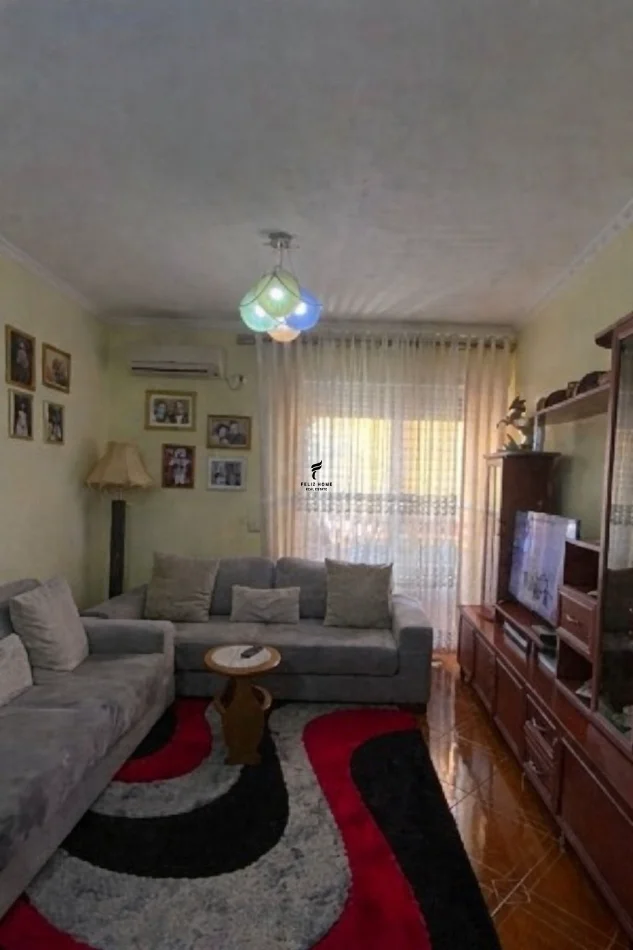 Tirane, shitet apartament 2+1 Kati 7, 74 m² 230.000 € (KOMUNA E PARISIT)