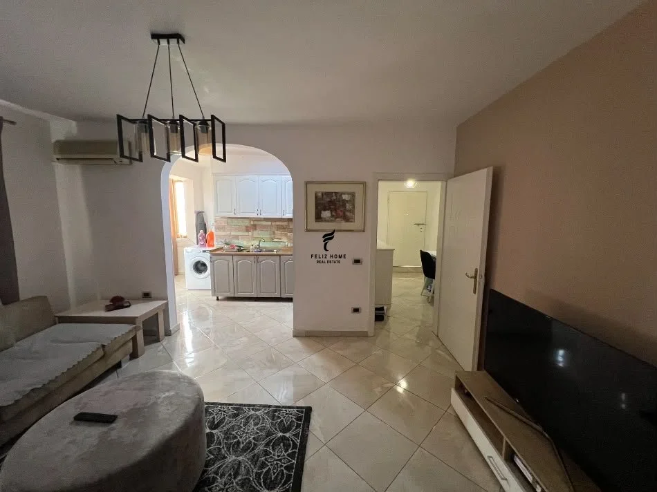 Tirane, shitet apartament 1+1 Kati 6, 60 m² 98.000 € (LAPRAKE)